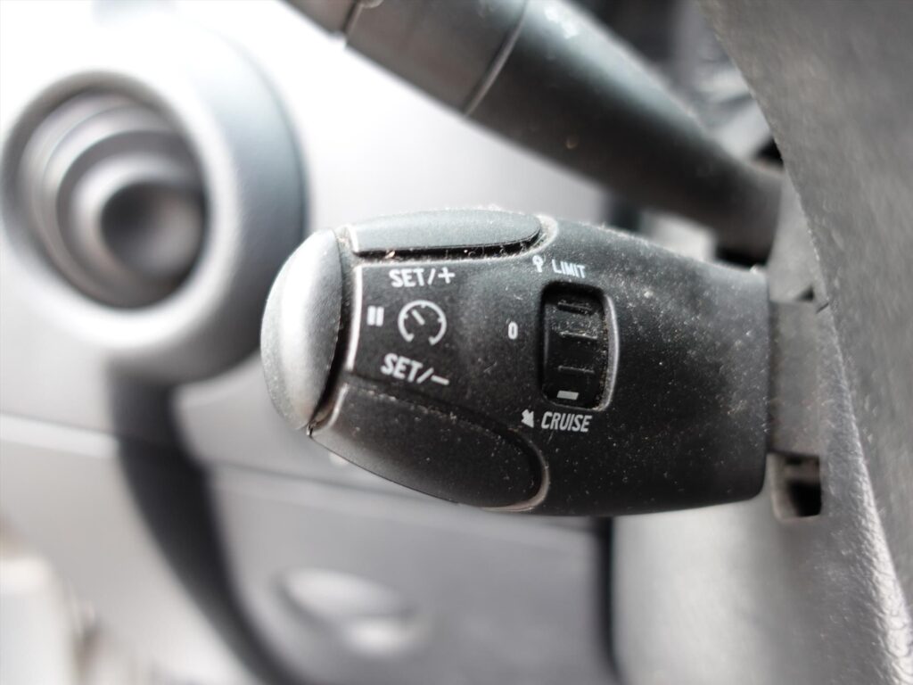 Citroen-Berlingo-1-6-HDI-800-11