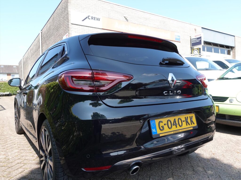 RENAULT-Clio-1-0-TCe-100pk-Initiale-Paris-9