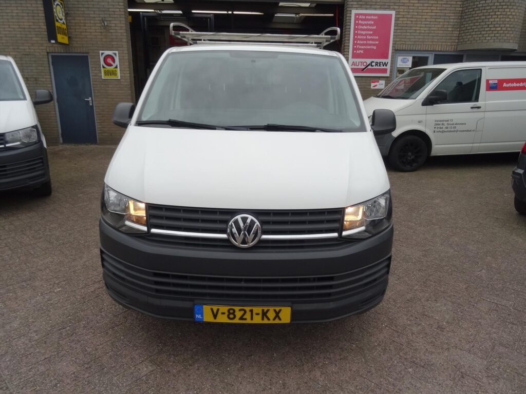 VOLKSWAGEN-Transporter-CDC-2-0-TDI-102pk-L2H1-340-2800-Euro-6-8