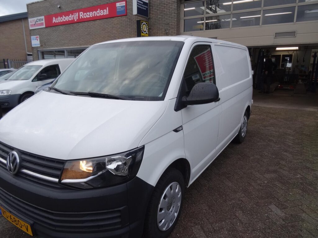 Volkswagen-Transporter-2-0-D-75KW-EX-BTW-14