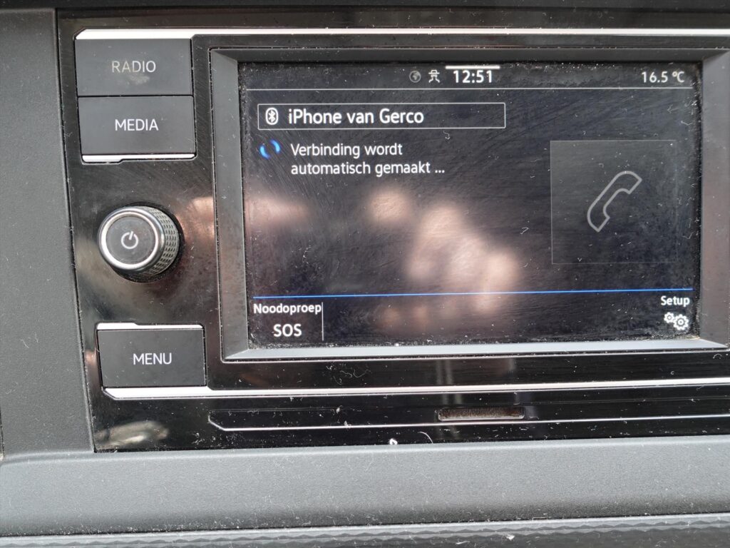 Volkswagen-Transporter-GB-2-0-TDI-110pk-L2H1-340-2800-Economy-Business-11