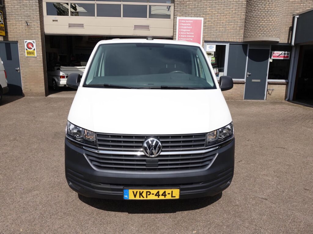 Volkswagen-Transporter-GB-2-0-TDI-110pk-L2H1-340-2800-Economy-Business-13