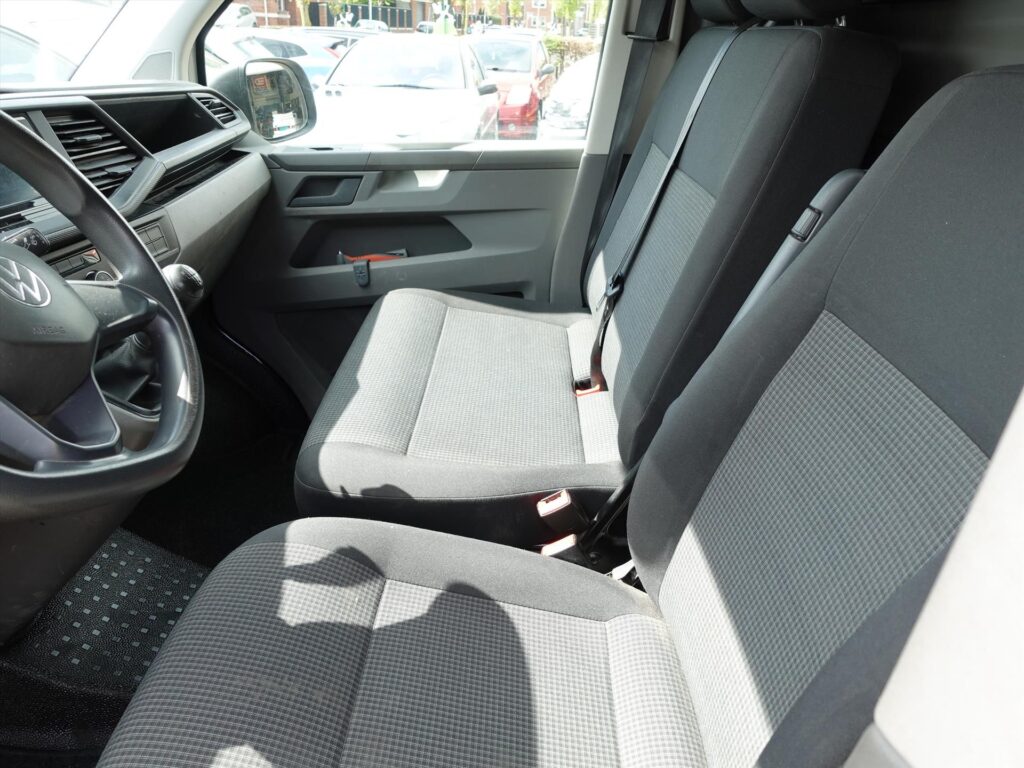 Volkswagen-Transporter-GB-2-0-TDI-110pk-L2H1-340-2800-Economy-Business-19